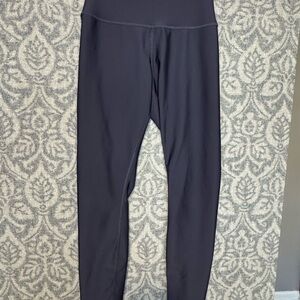 Alo yoga pants size M